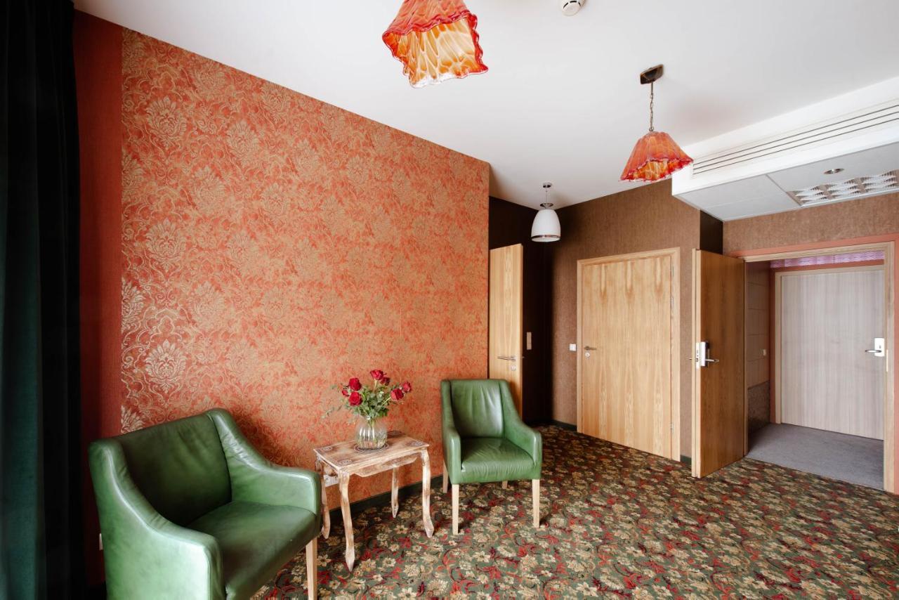 Hotel Lenart Wieliczka Dış mekan fotoğraf