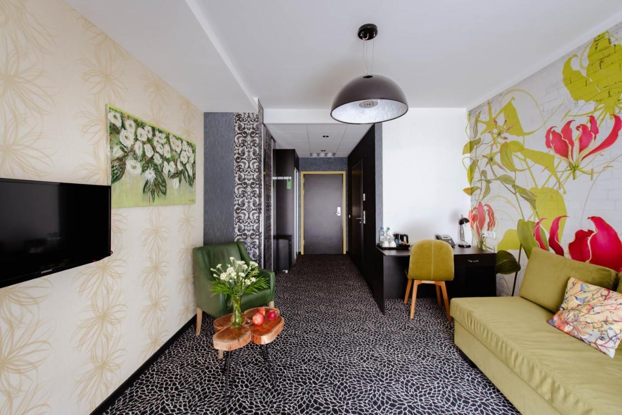 Hotel Lenart Wieliczka Dış mekan fotoğraf