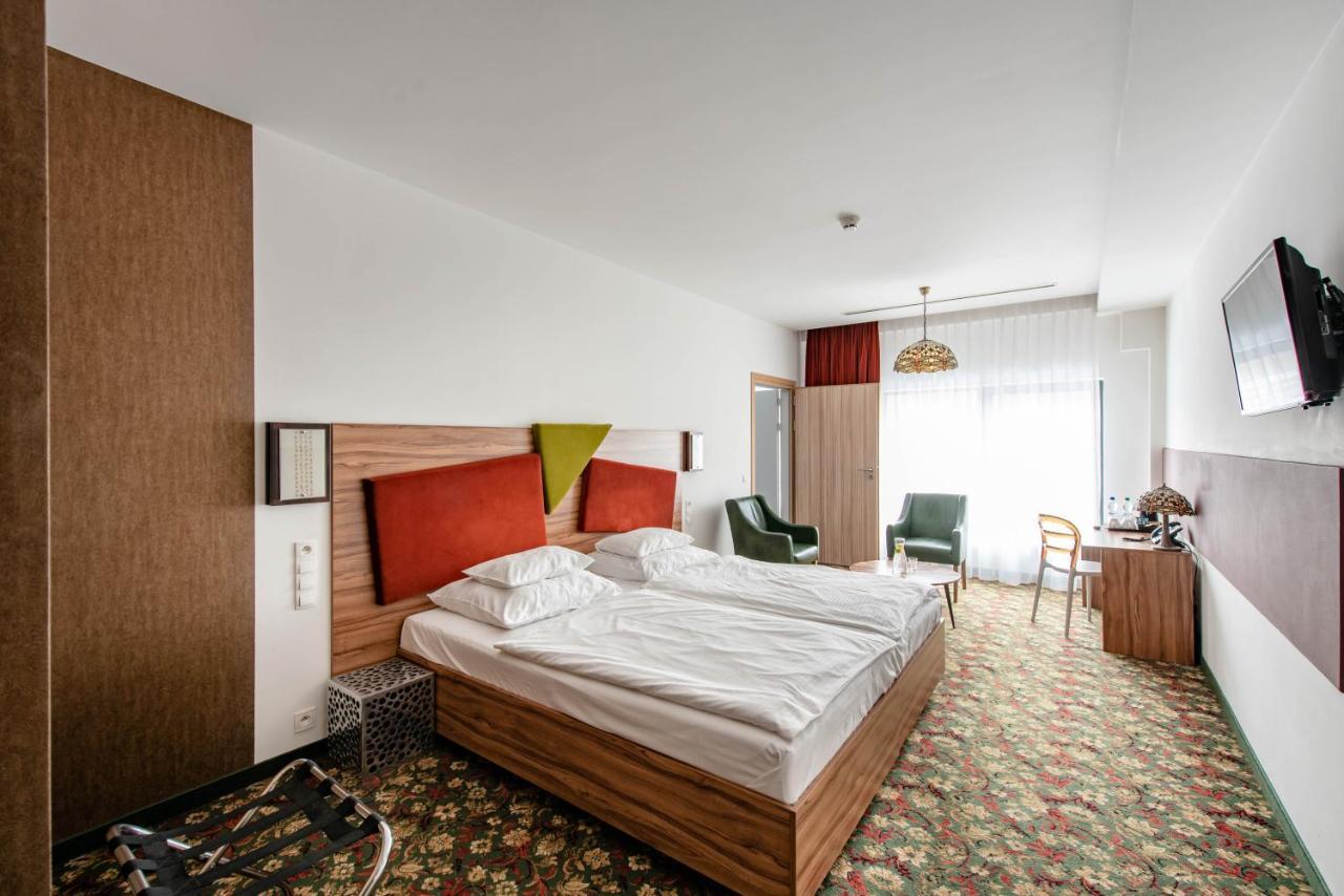 Hotel Lenart Wieliczka Dış mekan fotoğraf